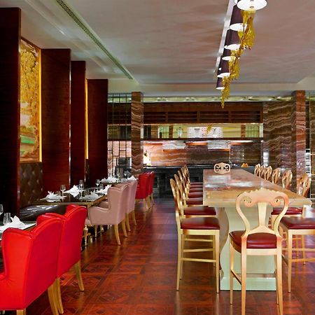 Sheraton Chongqing Hotel Eksteriør billede