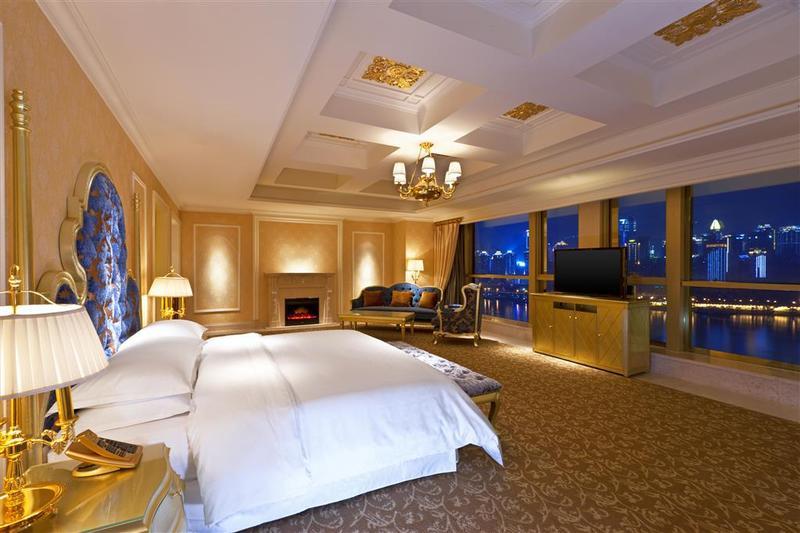Sheraton Chongqing Hotel Eksteriør billede