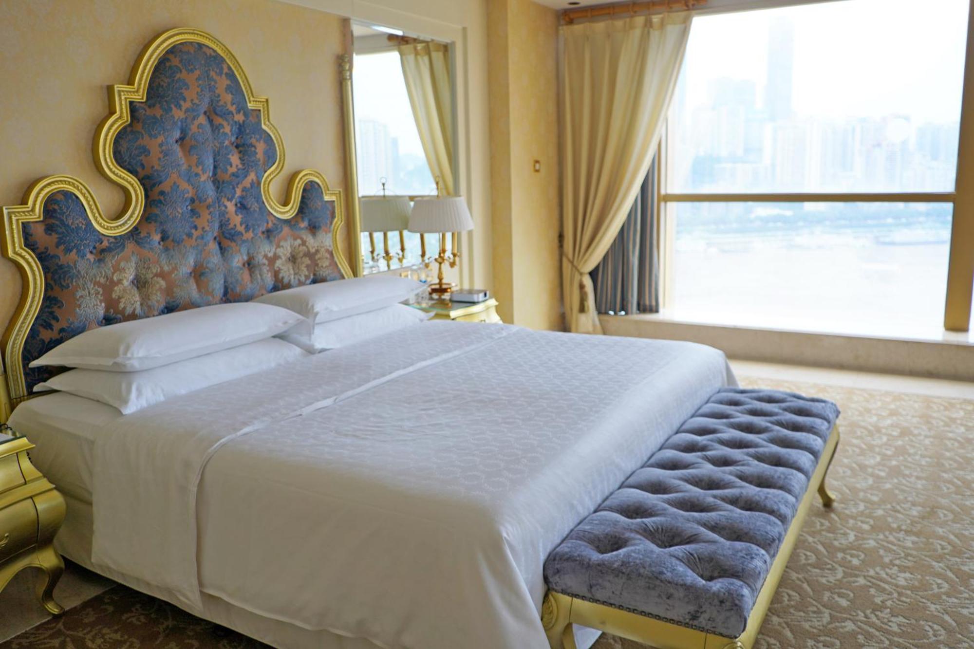 Sheraton Chongqing Hotel Eksteriør billede
