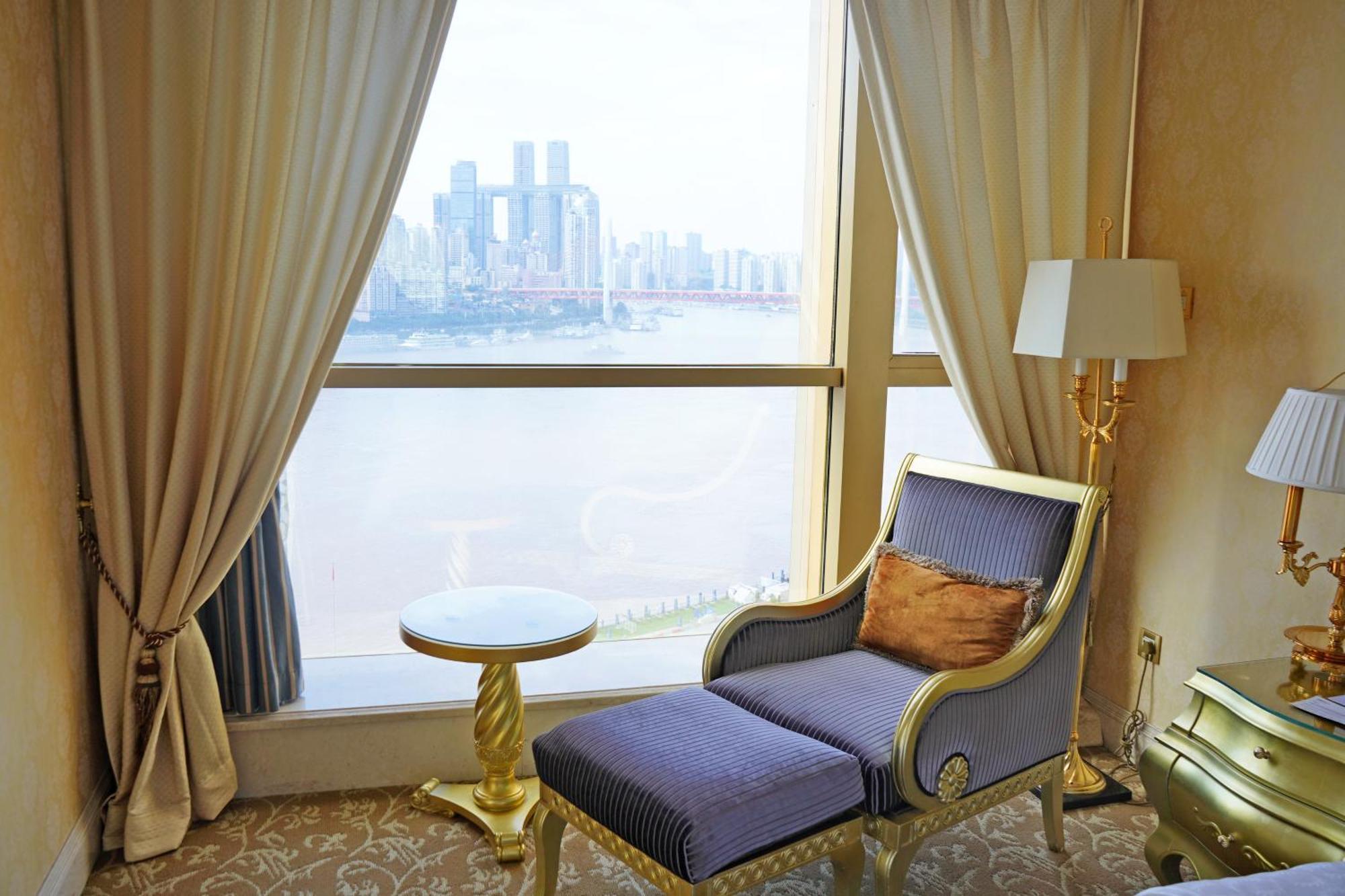 Sheraton Chongqing Hotel Eksteriør billede